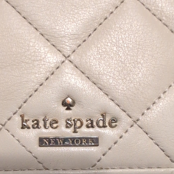 kate spade Cream Quilted Leather Continental Wallet - Picture 10 of 11